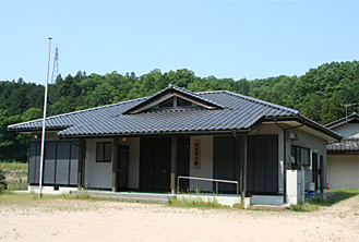 口岩井会館